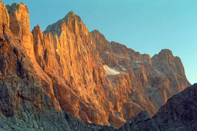 Civetta west face [September 1990, restoration of 35 mm film negative]