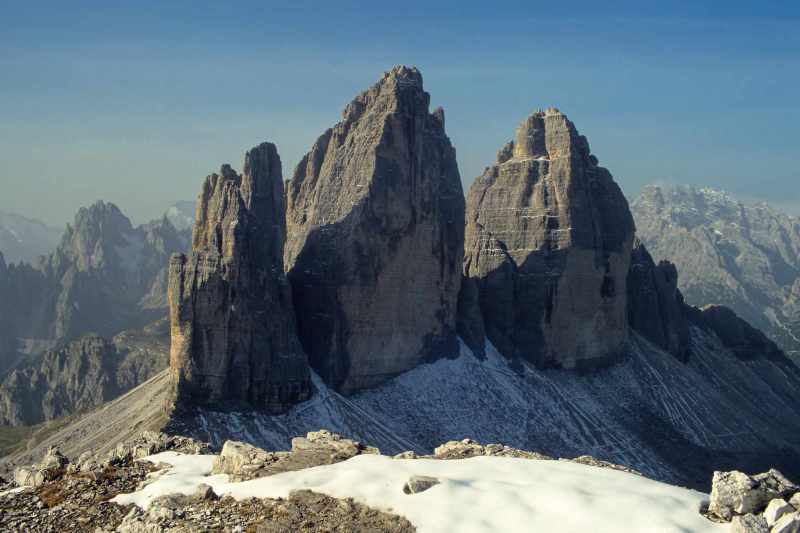 Blick vom Paternkofel auf die Drei Zinnen [September 1994, Restauration von Kleinbild-Dia]